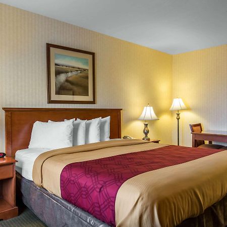 Econo Lodge Inn & Suites Riverside - Corona Dış mekan fotoğraf