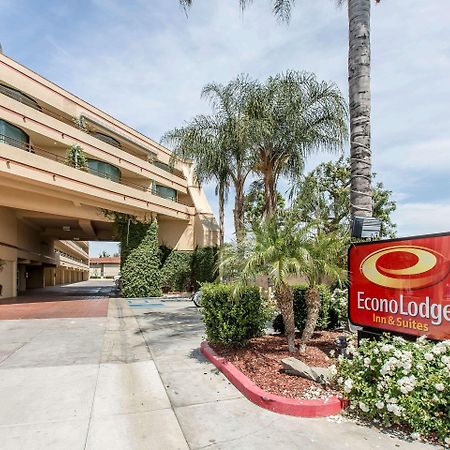 Econo Lodge Inn & Suites Riverside - Corona Dış mekan fotoğraf