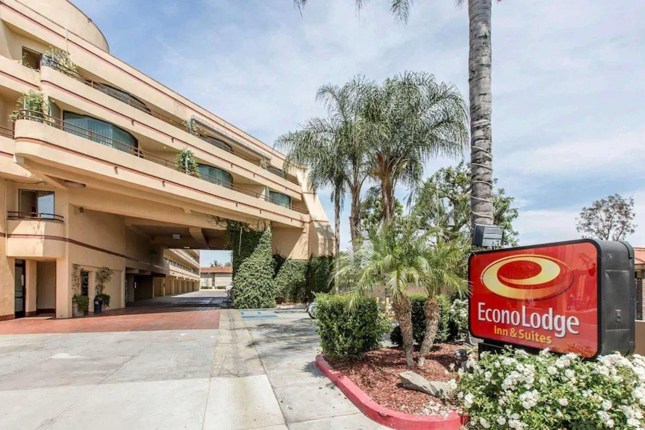 Econo Lodge Inn & Suites Riverside - Corona Dış mekan fotoğraf
