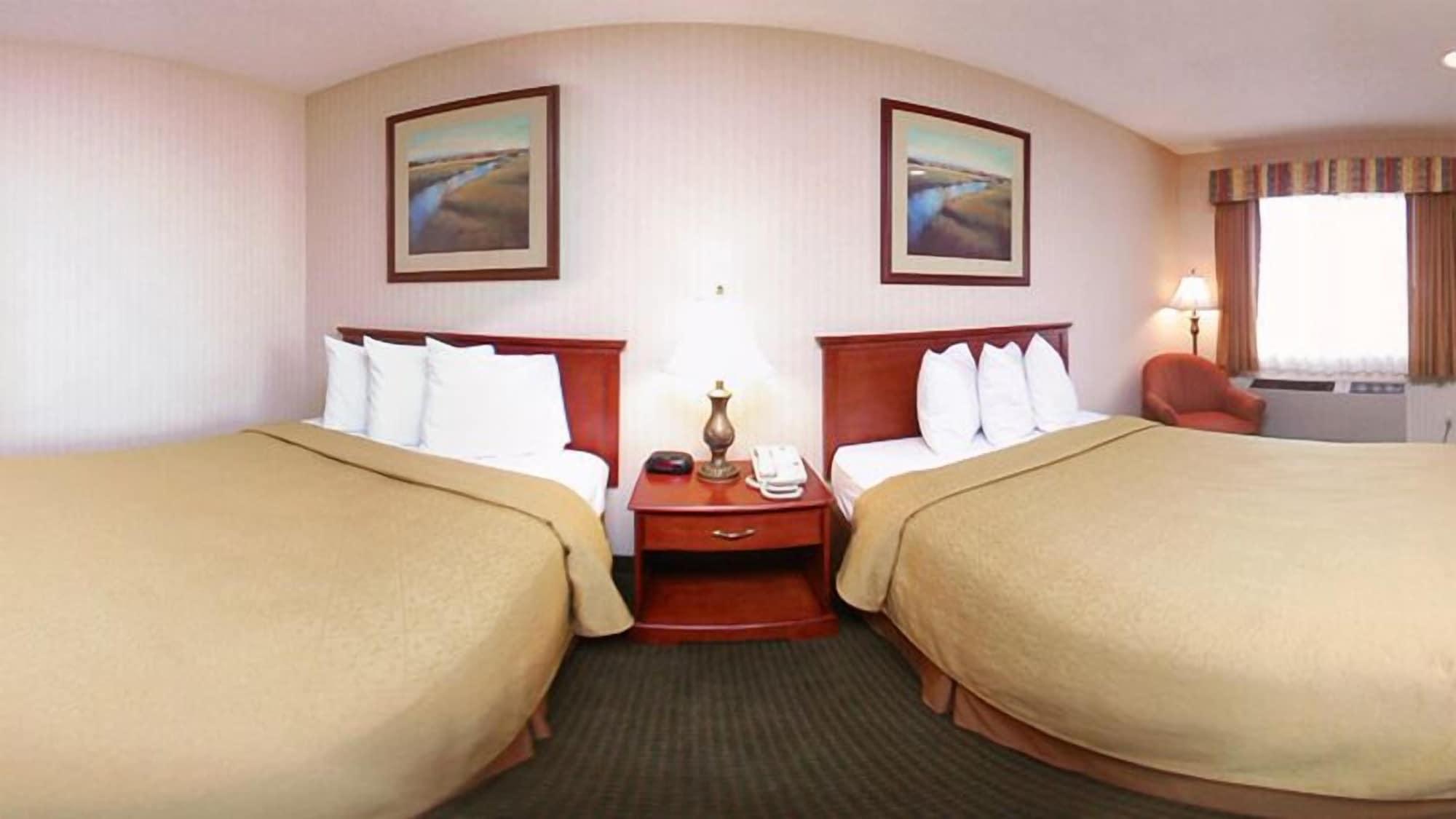 Econo Lodge Inn & Suites Riverside - Corona Dış mekan fotoğraf