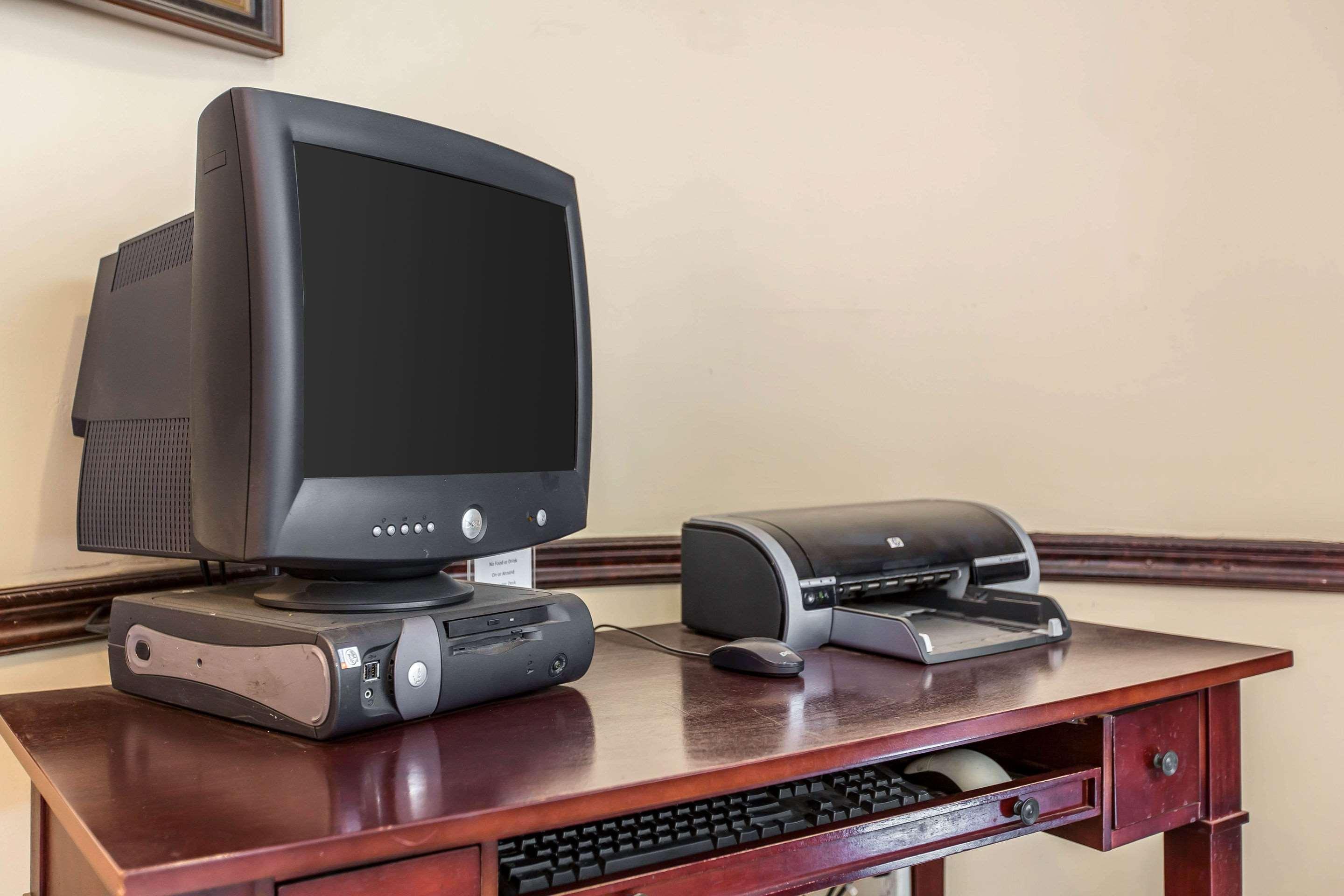 Econo Lodge Inn & Suites Riverside - Corona Dış mekan fotoğraf